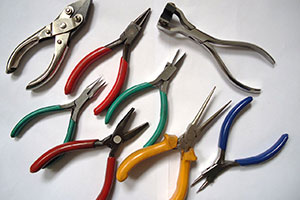 pliers