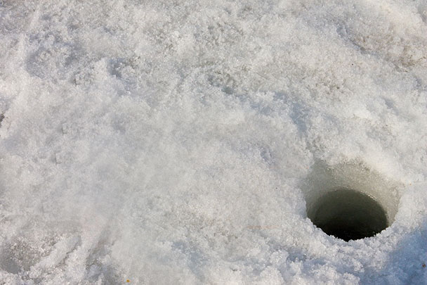 hole in ice